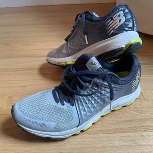Women’s New Balance Running Sneakers Vazee Size 9 Gray